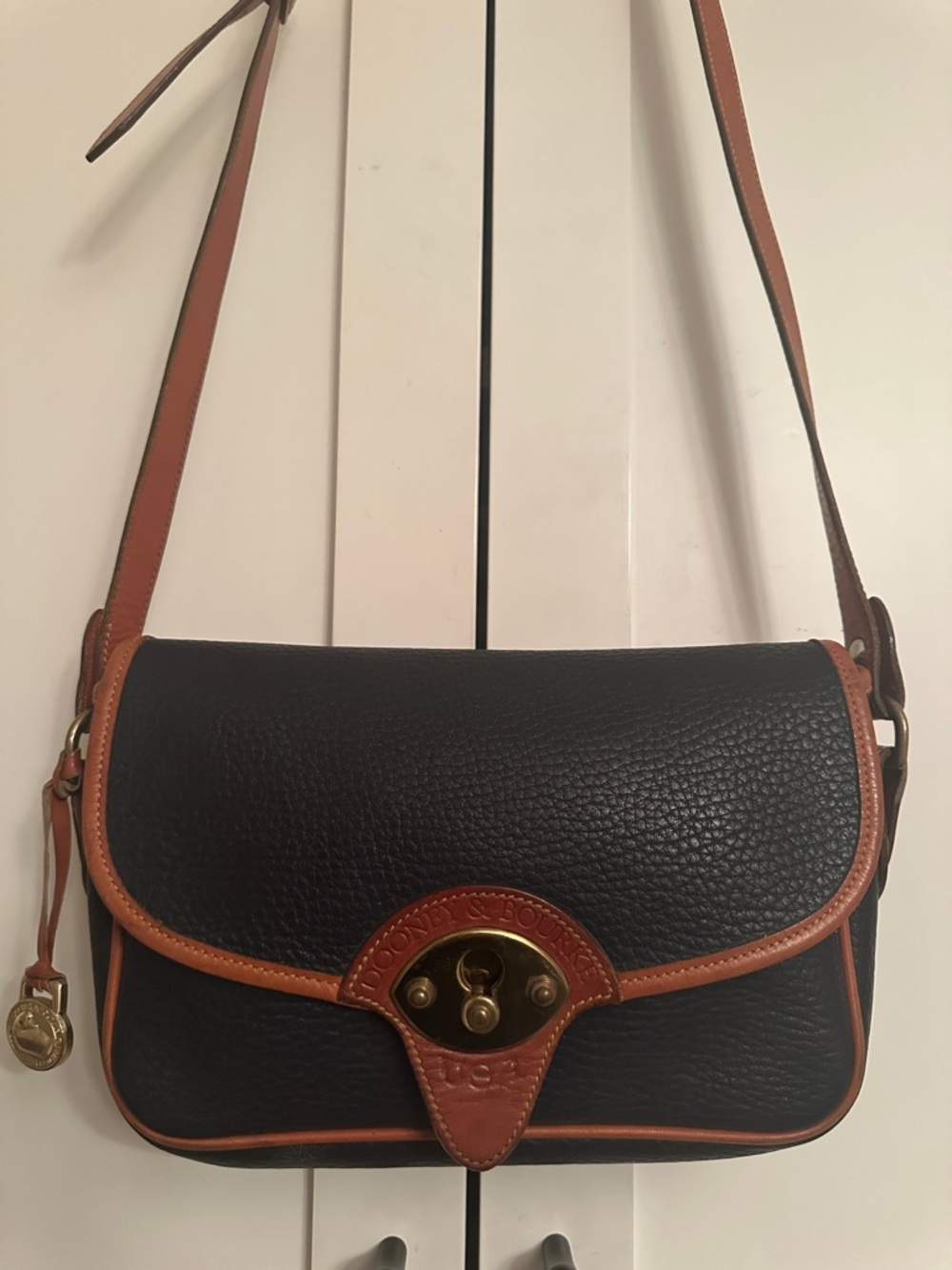 VINTAGE DOONEY & BOURKE CALVARY TROOPER CROSSBODY